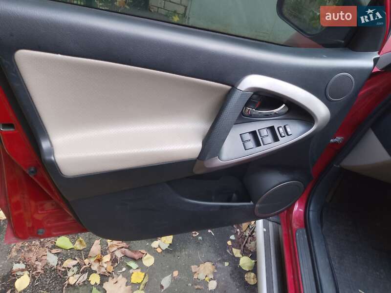 Внедорожник / Кроссовер Toyota RAV4 2008 в Киеве фото 19 Внедорожник / Кроссовер Toyota RAV4 2008 в Киеве
