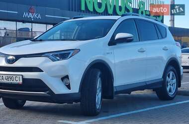 Внедорожник / Кроссовер Toyota RAV4 2018 в Киеве