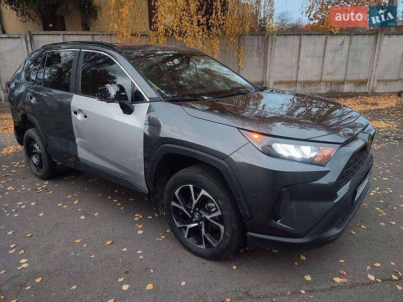 Внедорожник / Кроссовер Toyota RAV4 2020 в Ровно фото 14 Внедорожник / Кроссовер Toyota RAV4 2020 в Ровно