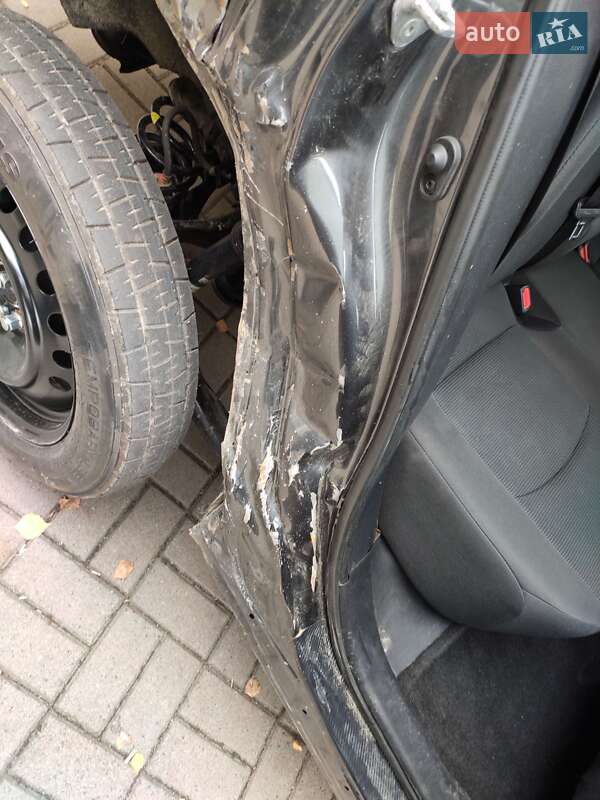 Внедорожник / Кроссовер Toyota RAV4 2020 в Ровно фото 40 Внедорожник / Кроссовер Toyota RAV4 2020 в Ровно