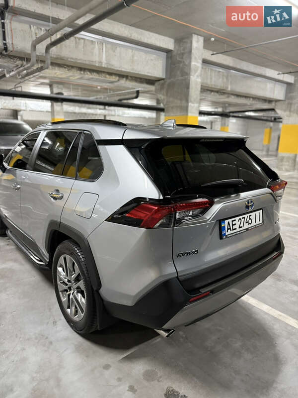 Внедорожник / Кроссовер Toyota RAV4 2023 в Днепре фото 22 Внедорожник / Кроссовер Toyota RAV4 2023 в Днепре