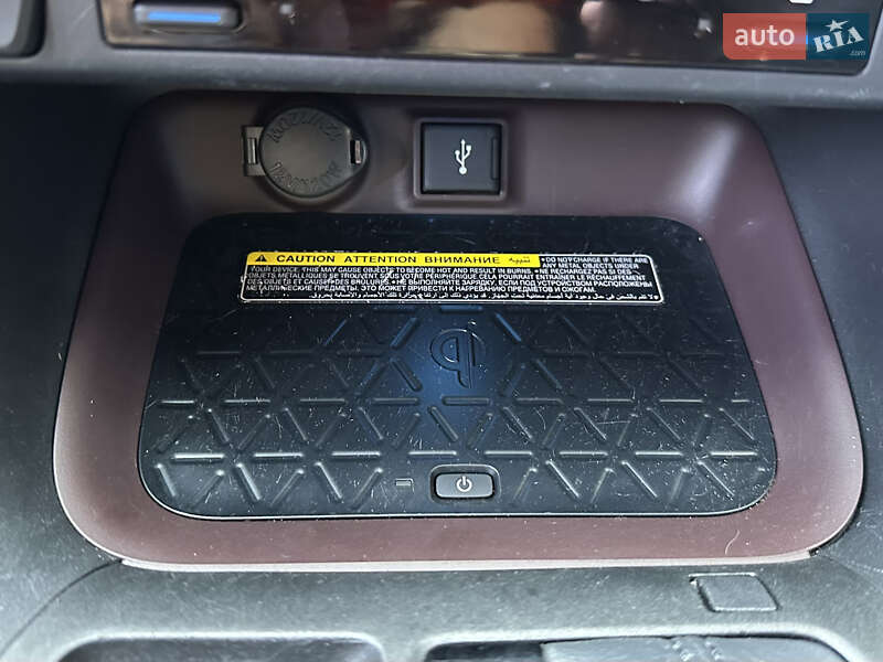 Внедорожник / Кроссовер Toyota RAV4 2021 в Днепре фото 40 Внедорожник / Кроссовер Toyota RAV4 2021 в Днепре