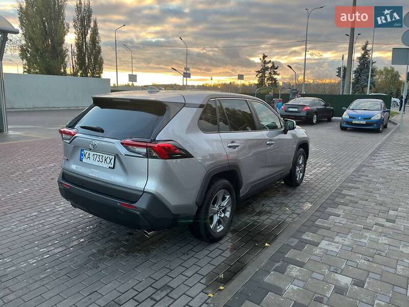 Внедорожник / Кроссовер Toyota RAV4 2023 в Киеве фото 5 Внедорожник / Кроссовер Toyota RAV4 2023 в Киеве