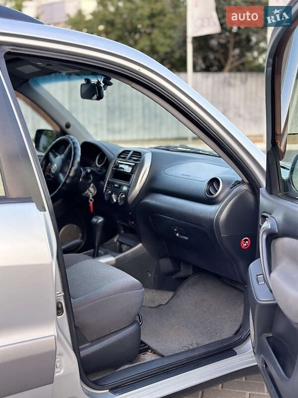 Внедорожник / Кроссовер Toyota RAV4 2004 в Харькове фото 10 Внедорожник / Кроссовер Toyota RAV4 2004 в Харькове