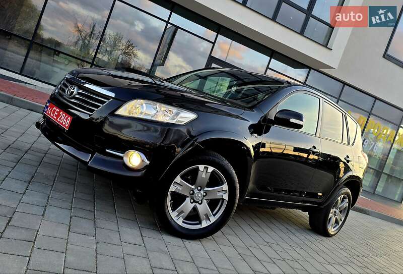 Внедорожник / Кроссовер Toyota RAV4 2011 в Ивано-Франковске фото 3 Внедорожник / Кроссовер Toyota RAV4 2011 в Ивано-Франковске