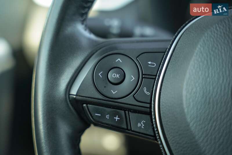 Позашляховик / Кросовер Toyota RAV4 2020 в Чернівцях фото 22 Позашляховик / Кросовер Toyota RAV4 2020 в Чернівцях