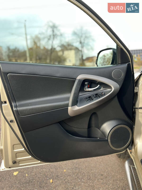 Внедорожник / Кроссовер Toyota RAV4 2008 в Житомире фото 26 Внедорожник / Кроссовер Toyota RAV4 2008 в Житомире