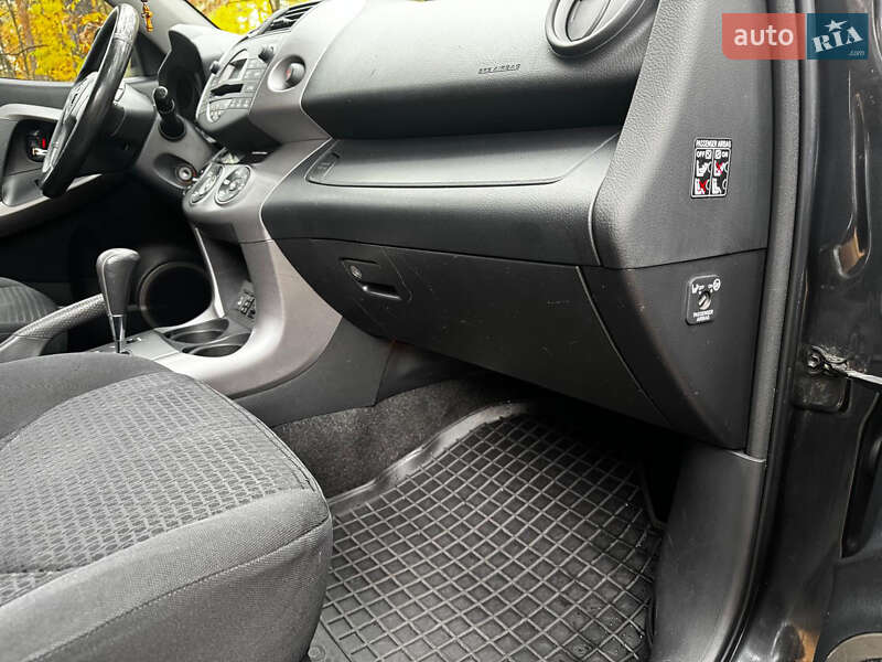 Внедорожник / Кроссовер Toyota RAV4 2007 в Киеве фото 27 Внедорожник / Кроссовер Toyota RAV4 2007 в Киеве