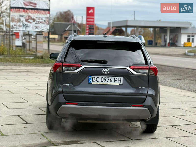 Внедорожник / Кроссовер Toyota RAV4 2020 в Хусте фото 4 Внедорожник / Кроссовер Toyota RAV4 2020 в Хусте