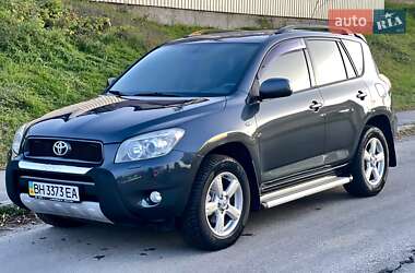 Позашляховик / Кросовер Toyota RAV4 2006 в Харкові
