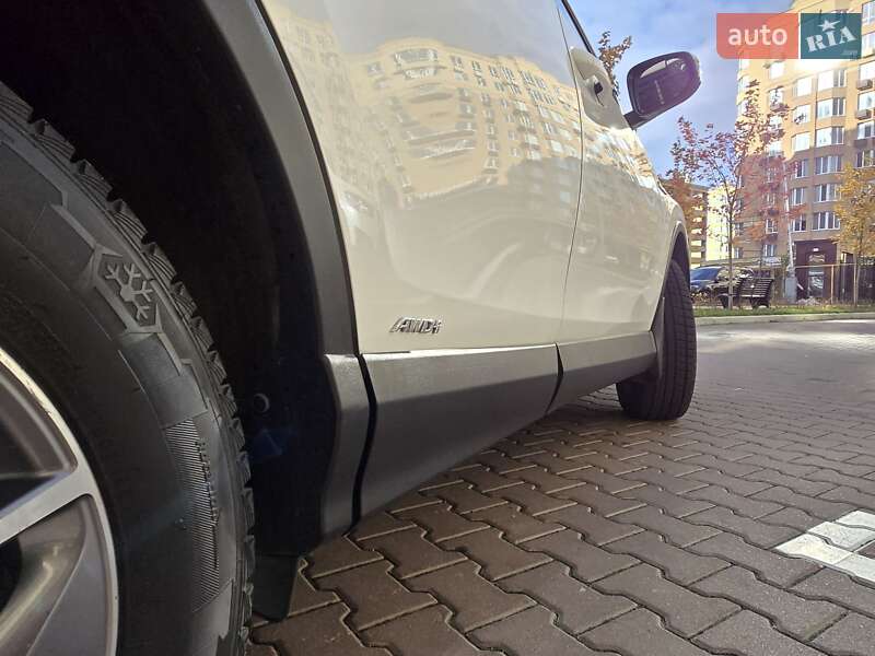 Внедорожник / Кроссовер Toyota RAV4 2017 в Киеве фото 9 Внедорожник / Кроссовер Toyota RAV4 2017 в Киеве