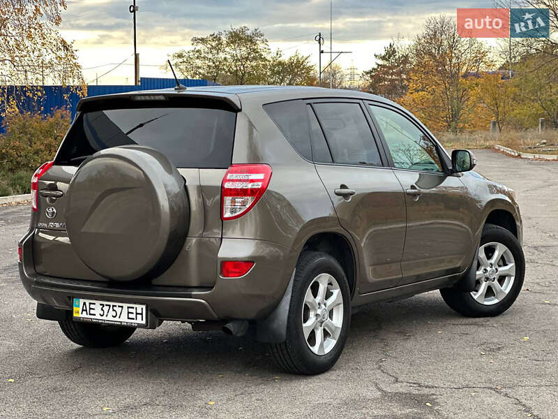 Внедорожник / Кроссовер Toyota RAV4 2011 в Днепре фото 8 Внедорожник / Кроссовер Toyota RAV4 2011 в Днепре