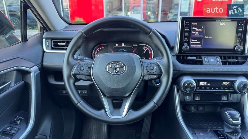 Внедорожник / Кроссовер Toyota RAV4 2019 в Ивано-Франковске