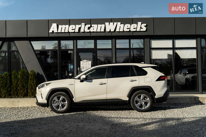 Внедорожник / Кроссовер Toyota RAV4 2020 в Черновцах фото 4 Внедорожник / Кроссовер Toyota RAV4 2020 в Черновцах