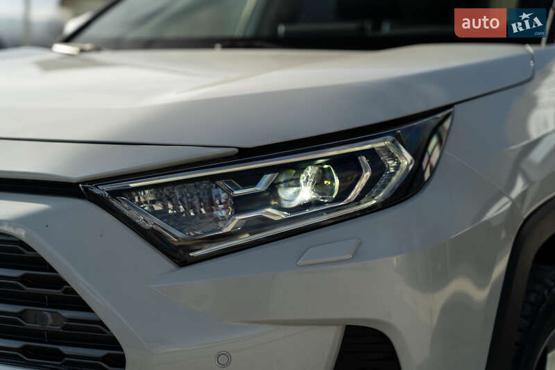 Внедорожник / Кроссовер Toyota RAV4 2020 в Черновцах фото 18 Внедорожник / Кроссовер Toyota RAV4 2020 в Черновцах