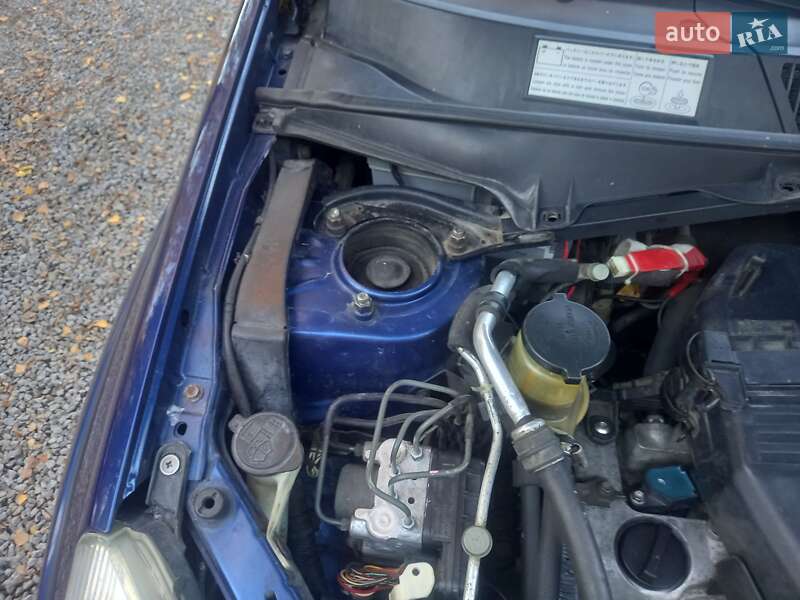 Внедорожник / Кроссовер Toyota RAV4 2001 в Гнивани фото 2 Внедорожник / Кроссовер Toyota RAV4 2001 в Гнивани