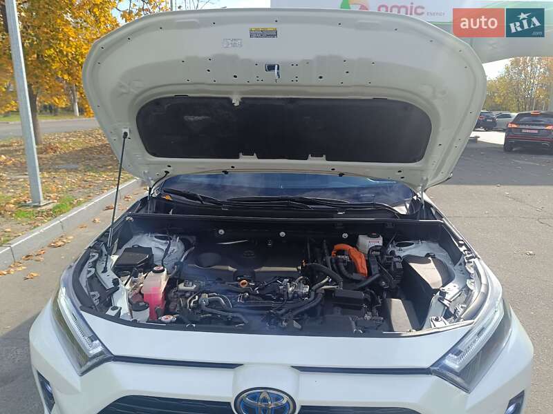 Внедорожник / Кроссовер Toyota RAV4 2022 в Одессе фото 19 Внедорожник / Кроссовер Toyota RAV4 2022 в Одессе