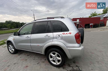 Внедорожник / Кроссовер Toyota RAV4 2003 в Хмельницком