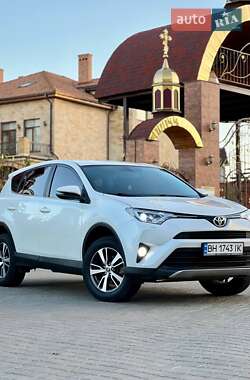 Позашляховик / Кросовер Toyota RAV4 2017 в Одесі