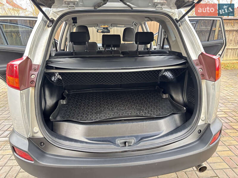 Внедорожник / Кроссовер Toyota RAV4 2013 в Киеве фото 9 Внедорожник / Кроссовер Toyota RAV4 2013 в Киеве