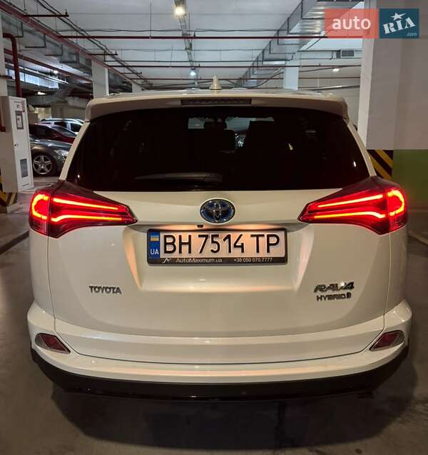 Внедорожник / Кроссовер Toyota RAV4 2018 в Вознесенске фото 5 Внедорожник / Кроссовер Toyota RAV4 2018 в Вознесенске