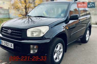Внедорожник / Кроссовер Toyota RAV4 2003 в Лубнах