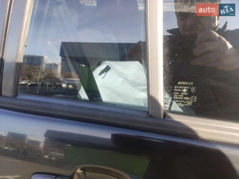 Внедорожник / Кроссовер Toyota RAV4 2004 в Киеве фото 15 Внедорожник / Кроссовер Toyota RAV4 2004 в Киеве