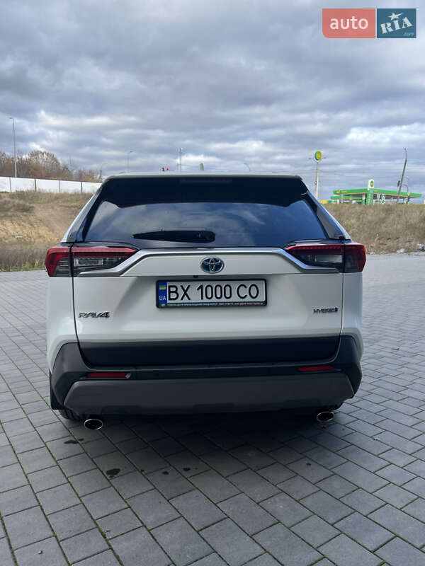 Внедорожник / Кроссовер Toyota RAV4 2021 в Хмельницком фото 9 Внедорожник / Кроссовер Toyota RAV4 2021 в Хмельницком
