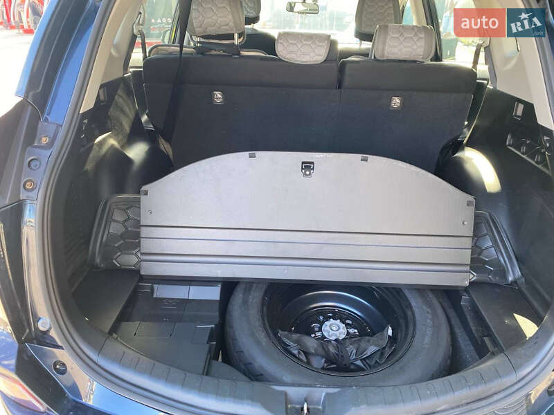 Внедорожник / Кроссовер Toyota RAV4 2017 в Полтаве фото 10 Внедорожник / Кроссовер Toyota RAV4 2017 в Полтаве