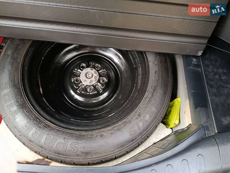 Внедорожник / Кроссовер Toyota RAV4 2014 в Ровно фото 31 Внедорожник / Кроссовер Toyota RAV4 2014 в Ровно