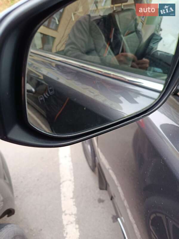 Внедорожник / Кроссовер Toyota RAV4 2014 в Ровно фото 35 Внедорожник / Кроссовер Toyota RAV4 2014 в Ровно