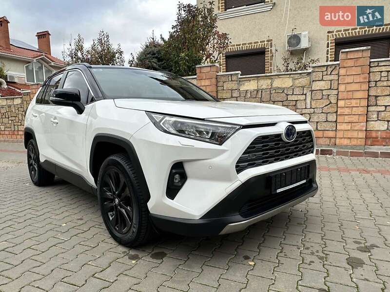 Внедорожник / Кроссовер Toyota RAV4 2023 в Одессе фото 4 Внедорожник / Кроссовер Toyota RAV4 2023 в Одессе