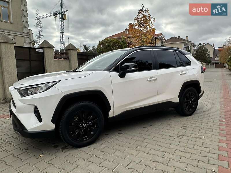 Внедорожник / Кроссовер Toyota RAV4 2023 в Одессе фото 7 Внедорожник / Кроссовер Toyota RAV4 2023 в Одессе