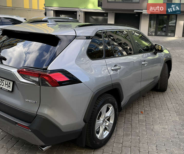 Внедорожник / Кроссовер Toyota RAV4 2020 в Днепре фото 5 Внедорожник / Кроссовер Toyota RAV4 2020 в Днепре