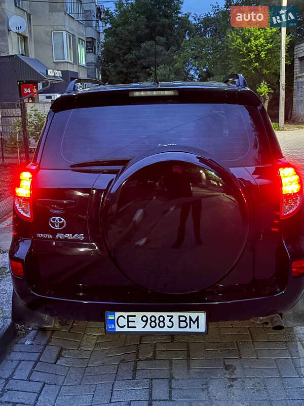 Внедорожник / Кроссовер Toyota RAV4 2007 в Черновцах