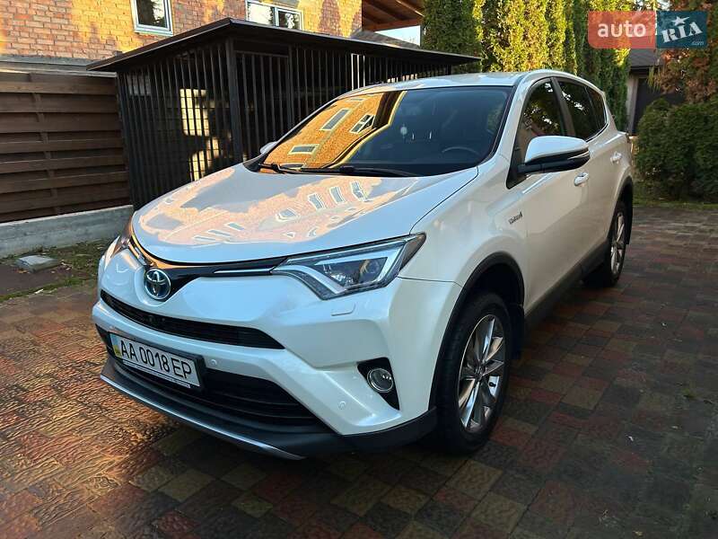 Внедорожник / Кроссовер Toyota RAV4 2017 в Киеве фото 7 Внедорожник / Кроссовер Toyota RAV4 2017 в Киеве
