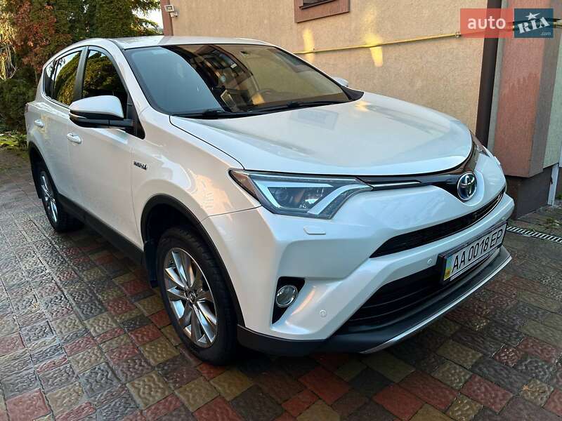 Внедорожник / Кроссовер Toyota RAV4 2017 в Киеве фото 11 Внедорожник / Кроссовер Toyota RAV4 2017 в Киеве