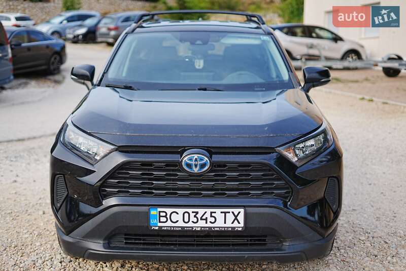 Позашляховик / Кросовер Toyota RAV4 2019 в Сколе