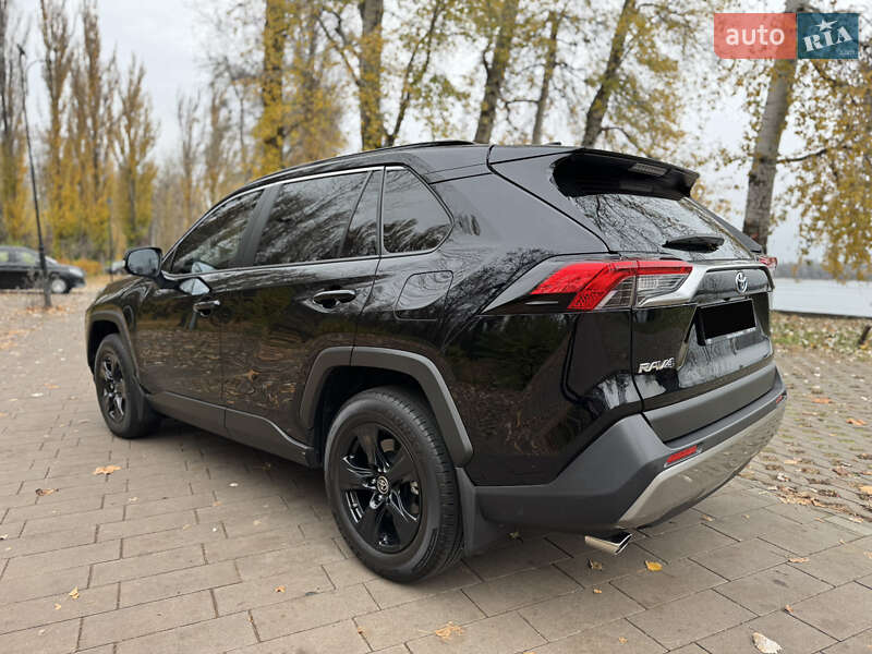 Внедорожник / Кроссовер Toyota RAV4 2023 в Киеве фото 6 Внедорожник / Кроссовер Toyota RAV4 2023 в Киеве