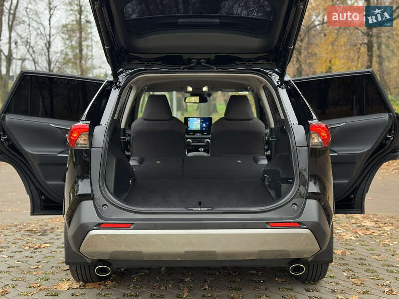 Внедорожник / Кроссовер Toyota RAV4 2023 в Киеве фото 46 Внедорожник / Кроссовер Toyota RAV4 2023 в Киеве