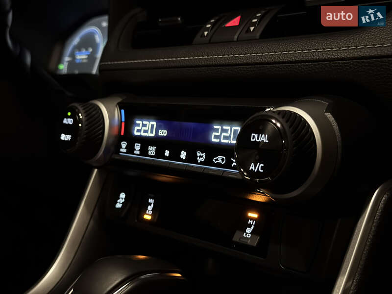 Внедорожник / Кроссовер Toyota RAV4 2023 в Киеве фото 76 Внедорожник / Кроссовер Toyota RAV4 2023 в Киеве