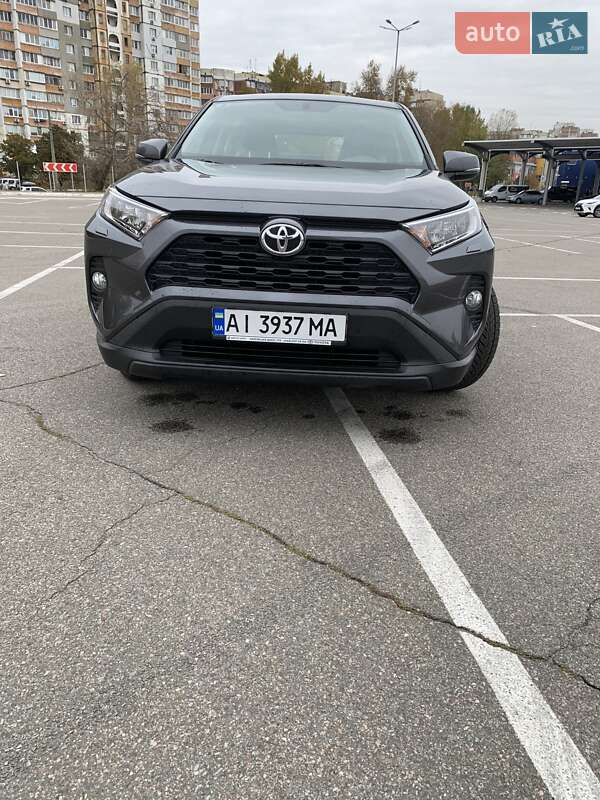 Внедорожник / Кроссовер Toyota RAV4 2020 в Киеве фото 3 Внедорожник / Кроссовер Toyota RAV4 2020 в Киеве