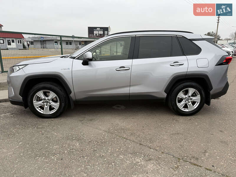 Внедорожник / Кроссовер Toyota RAV4 2019 в Киеве фото 3 Внедорожник / Кроссовер Toyota RAV4 2019 в Киеве