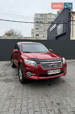 Позашляховик / Кросовер Toyota RAV4 2010 в Одесі