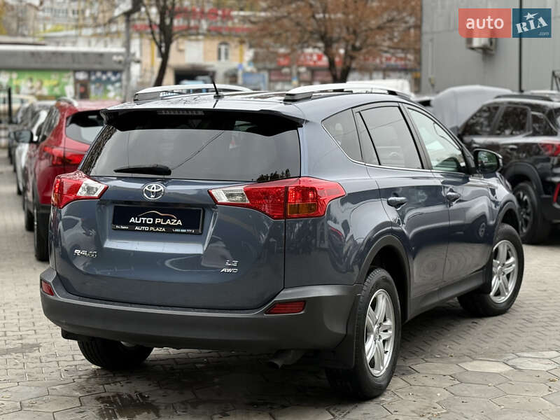 Внедорожник / Кроссовер Toyota RAV4 2013 в Одессе