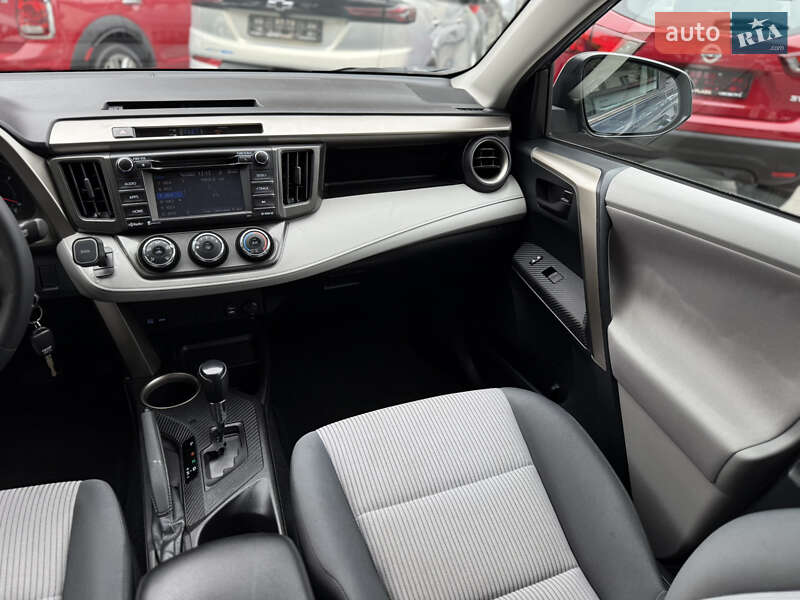 Внедорожник / Кроссовер Toyota RAV4 2013 в Одессе