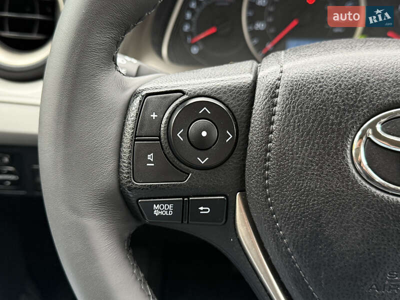 Внедорожник / Кроссовер Toyota RAV4 2013 в Одессе