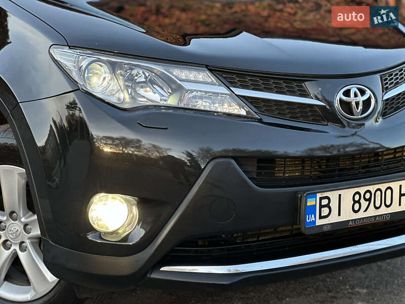 Внедорожник / Кроссовер Toyota RAV4 2013 в Кропивницком