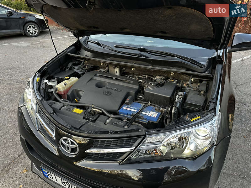 Внедорожник / Кроссовер Toyota RAV4 2013 в Кропивницком