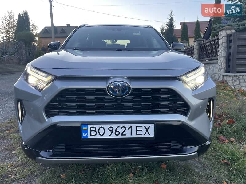 Внедорожник / Кроссовер Toyota RAV4 2022 в Тернополе фото 4 Внедорожник / Кроссовер Toyota RAV4 2022 в Тернополе